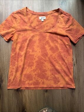 Pact Women's Orange Tie-Dye Scoop Neck Tee